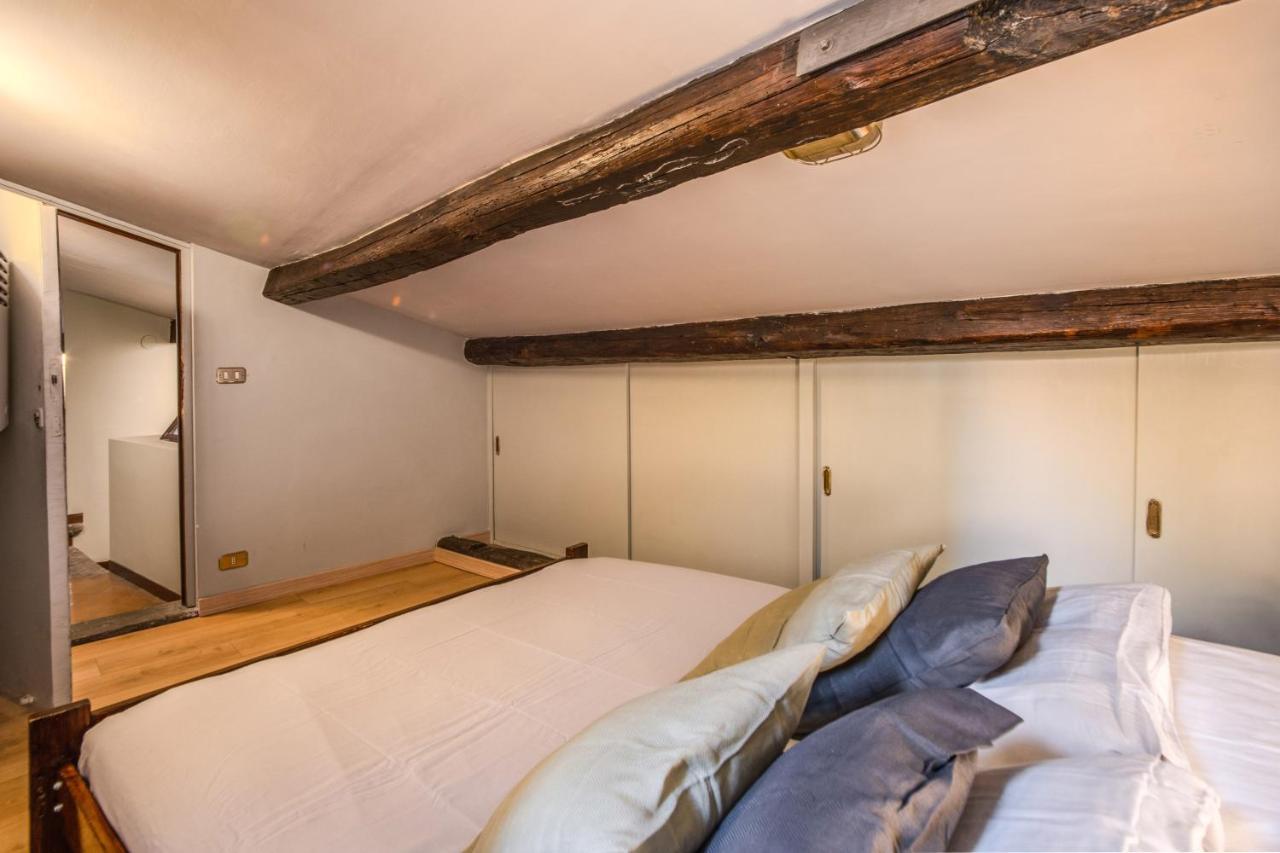 Sant'eligio Attic With Exclusive Terrace Campo Di Fiori Apartamento *